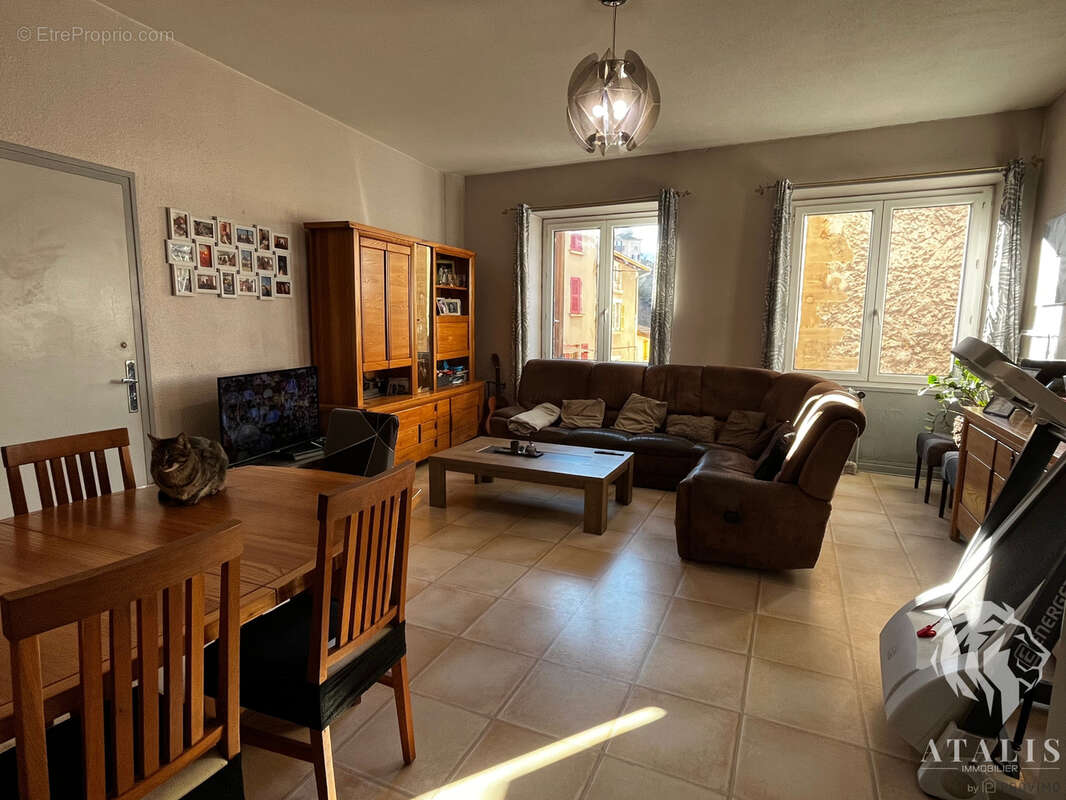 Commerce à SAINT-MARCELLIN