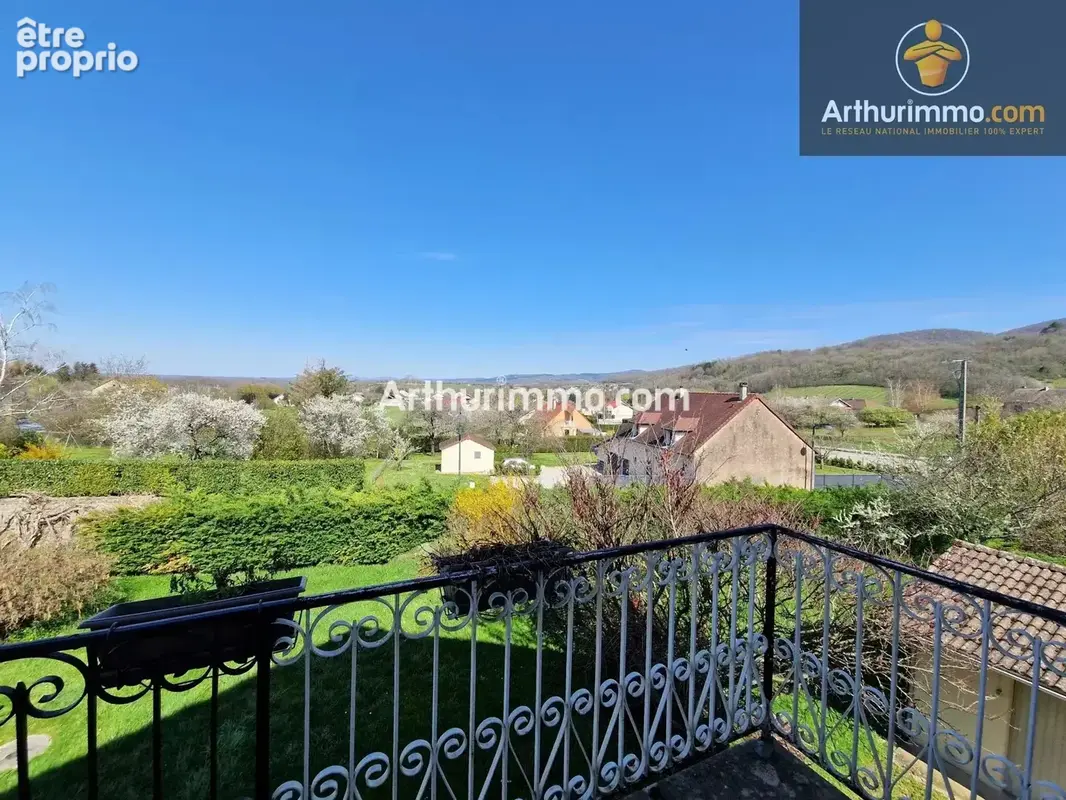 BEAUFORT (39 JURA), à vendre maison en pierres de prestige + gîte touristique, parc clos et arboré de 3 355 m² - photo 21
