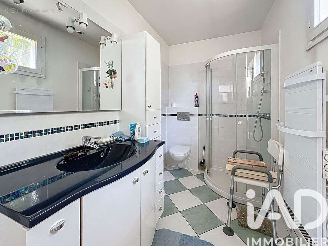 Photo 9 - Maison à VERRIERES-LE-BUISSON