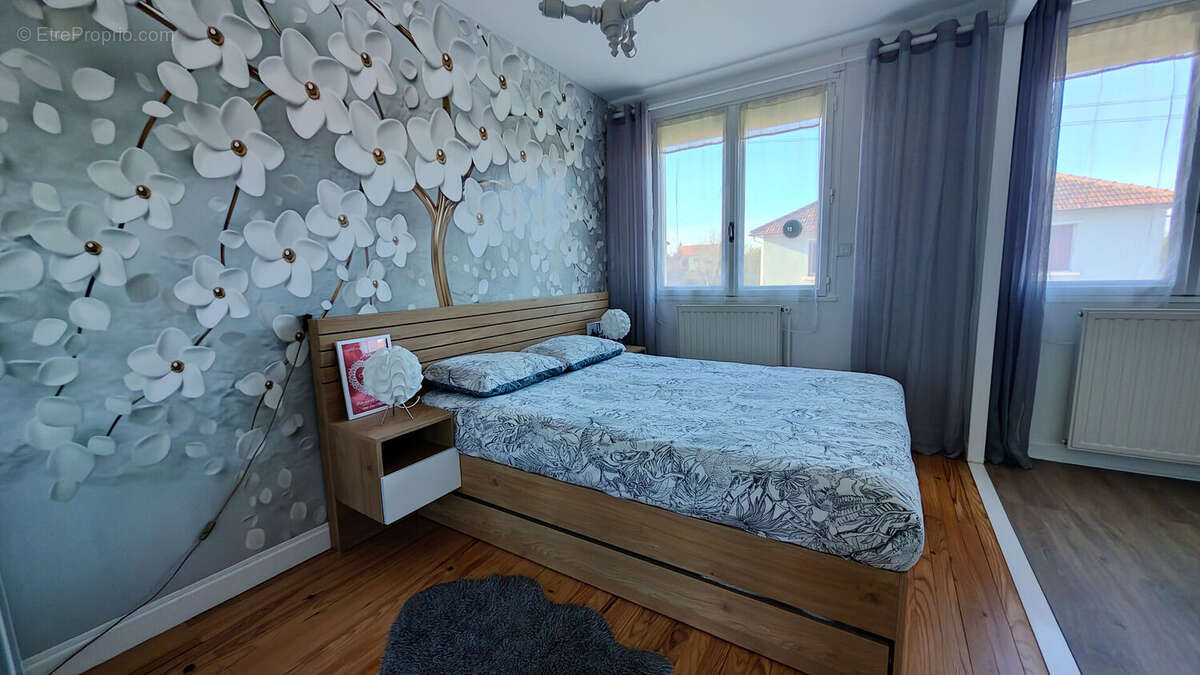 Maison à SAINT-POURCAIN-SUR-SIOULE