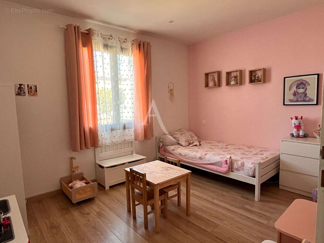 Maison 120 m² à Landeronde  - photo 7