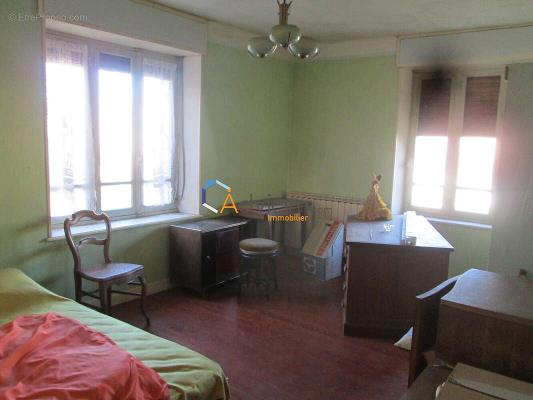 Maison à AILLEVILLERS-ET-LYAUMONT