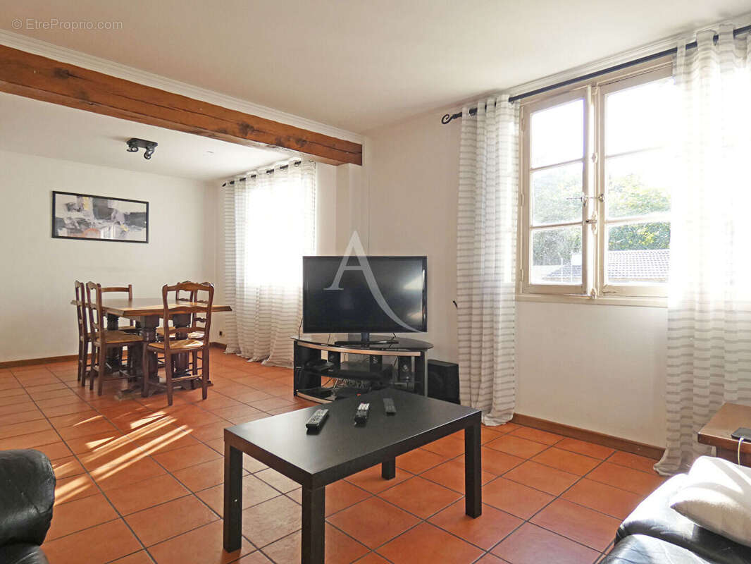 Maison Gagny 5 pièce(s) 108 m2 - photo 3
