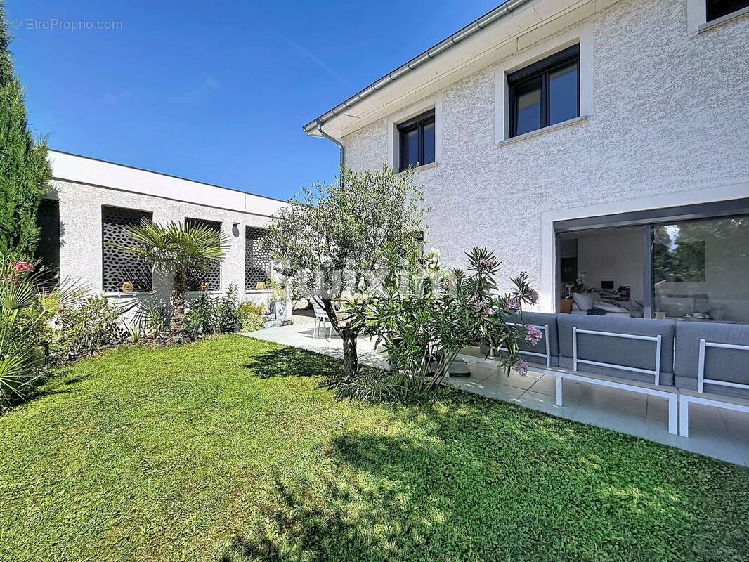 Maison à LOISIN