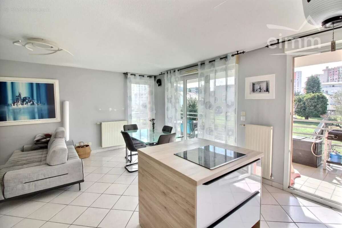 Appartement T4 avec terrasse à Echirolles - photo 10