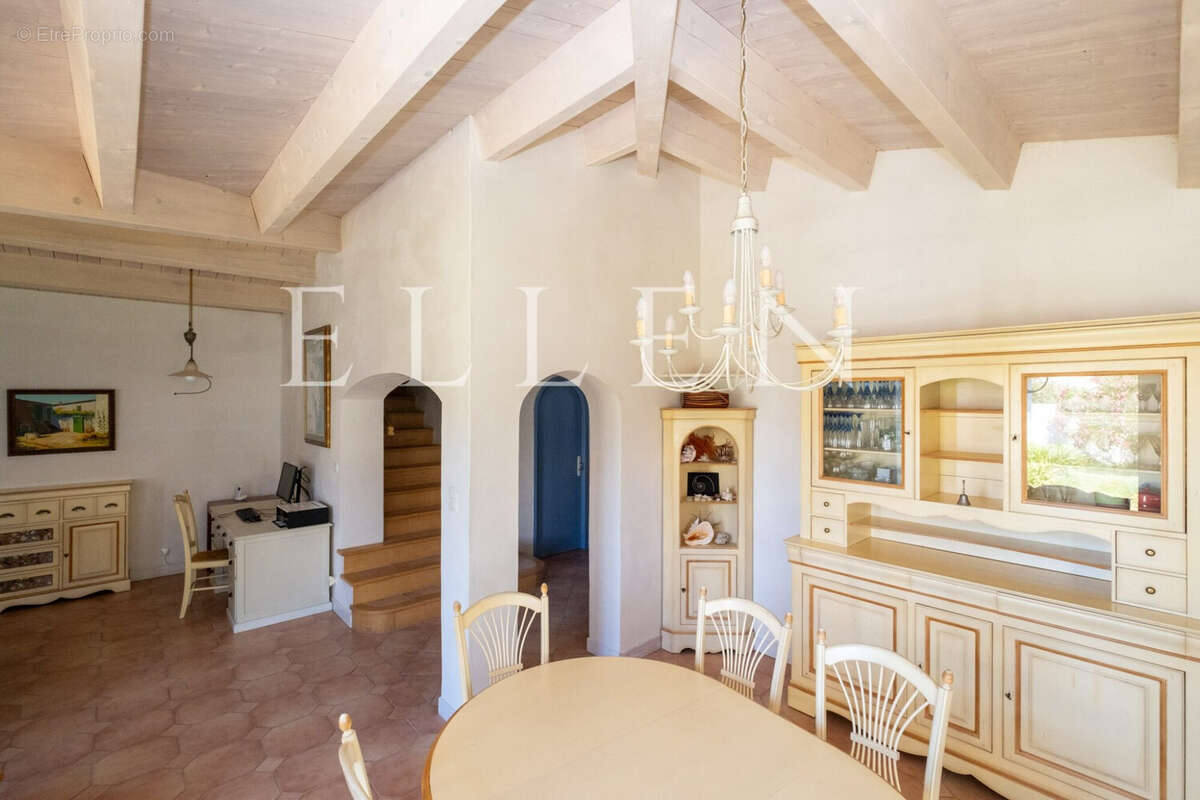 Maison à LE BOIS-PLAGE-EN-RE