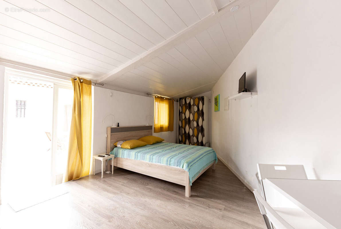 Maison à MANDELIEU-LA-NAPOULE