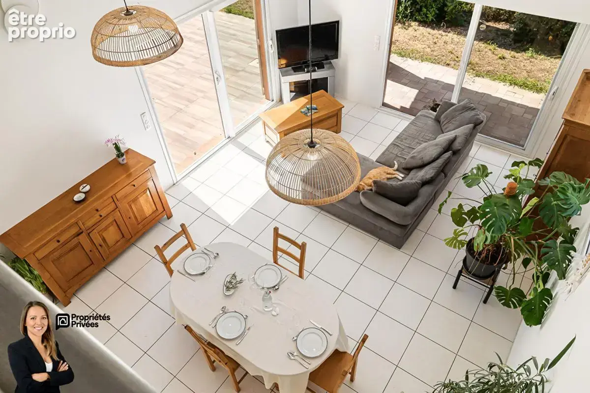 Maison 6 pièces de 142 m2 avec garage et piscine - photo 10