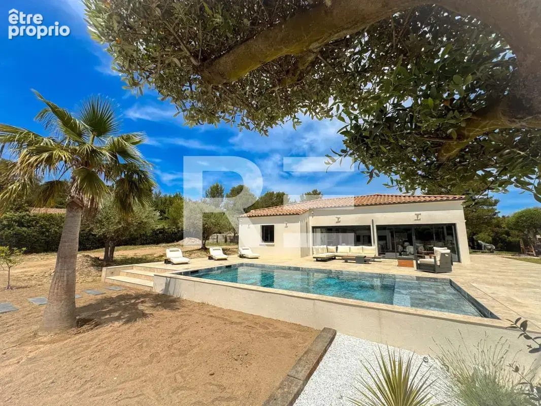 Photo Maison à Nimes au prix de 975 000€