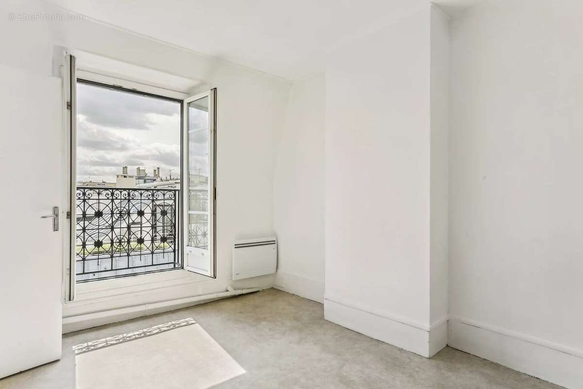 Appartement à PARIS-12E