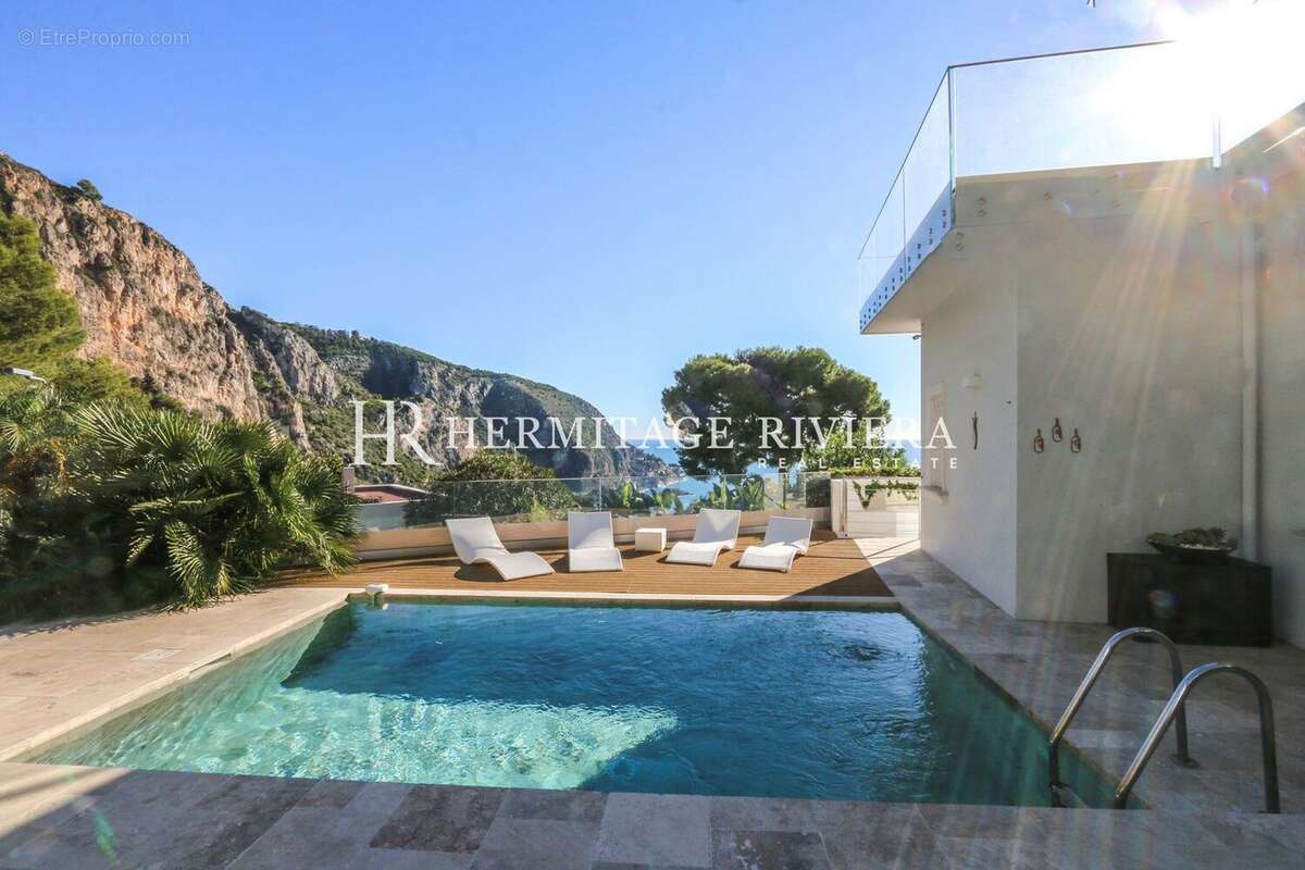 Maison à EZE
