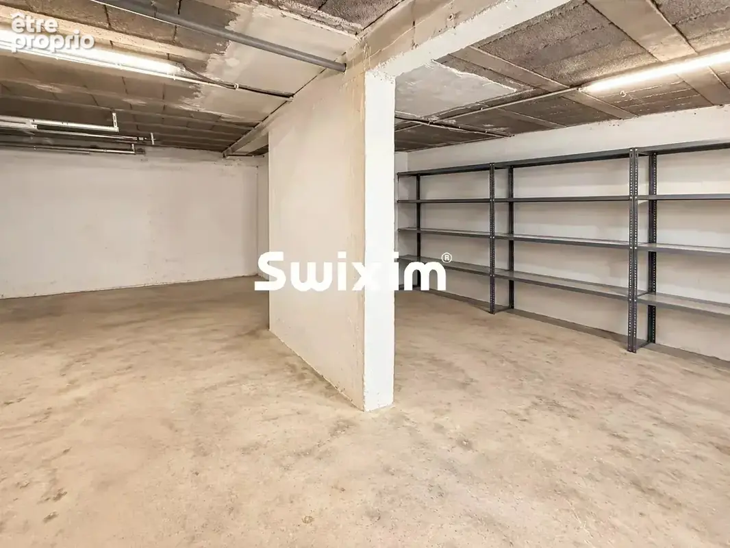 Maison de 160 m² en centre-ville, double garage, dépendance, jardin - photo 11