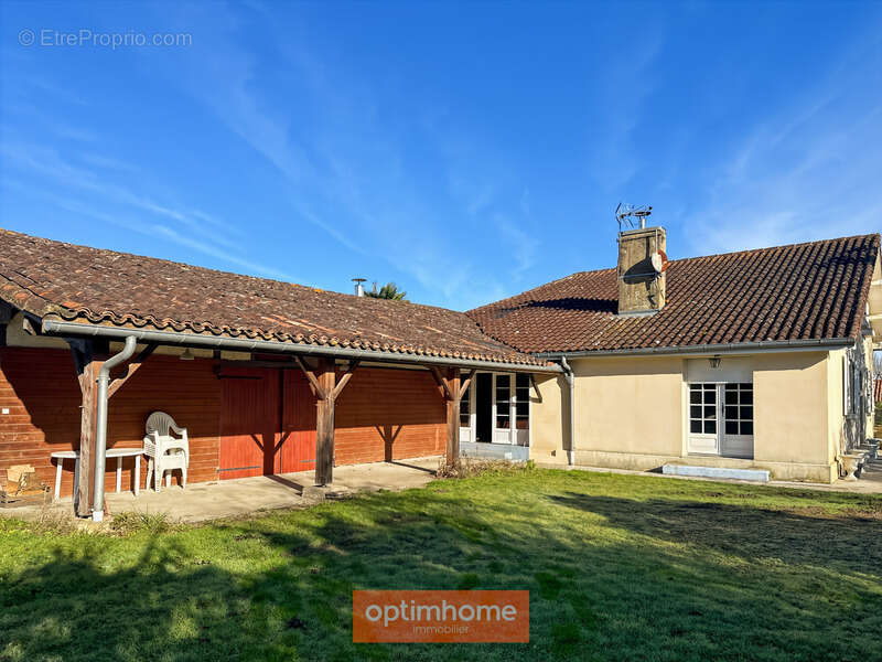 Maison à CAZAUBON
