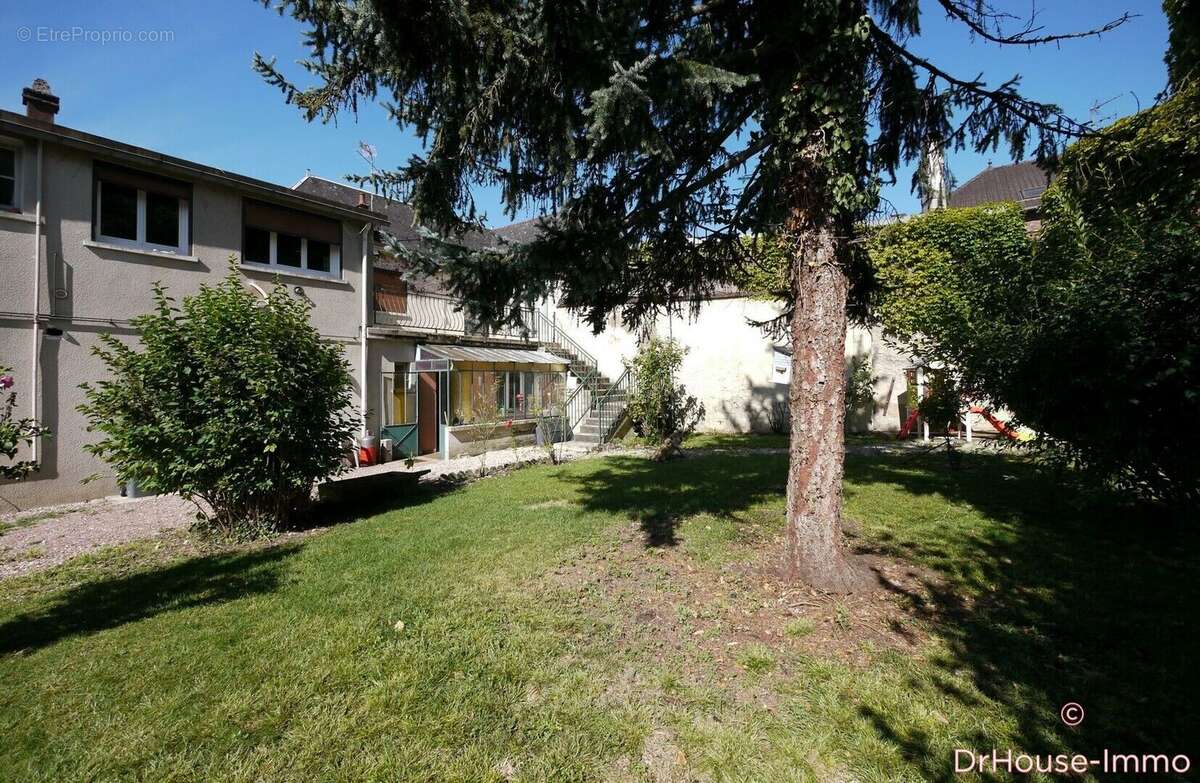 Appartement 370 m² à Aix-En-Othe  - photo 51