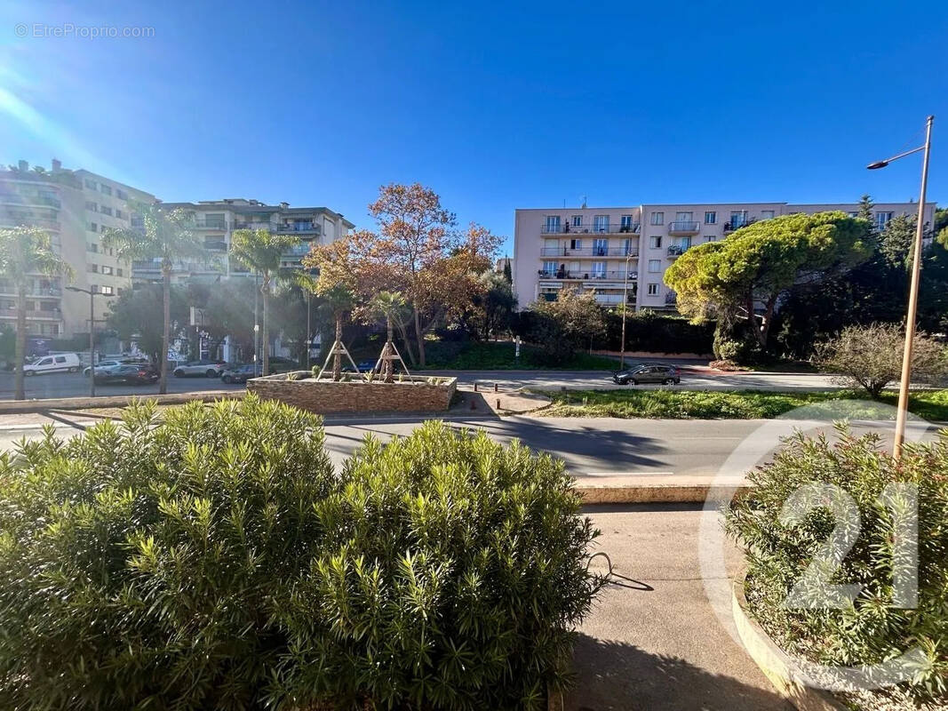 Appartement à LE CANNET