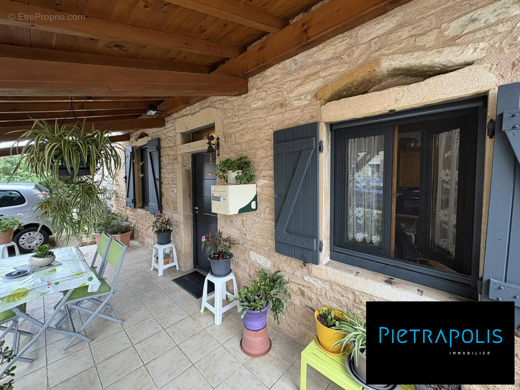 Appartement à LA SALLE