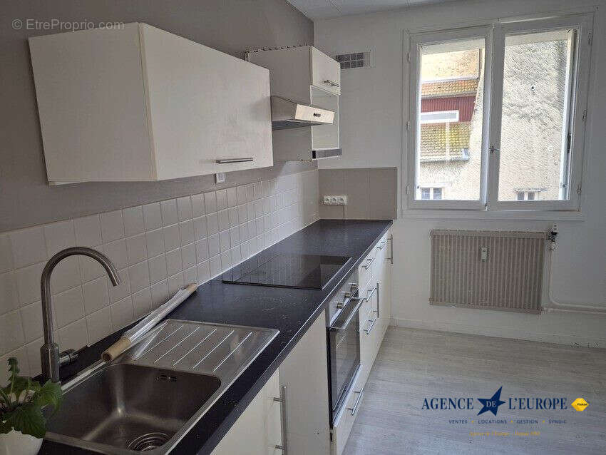 Appartement 67 m² à Cusset  - photo 4