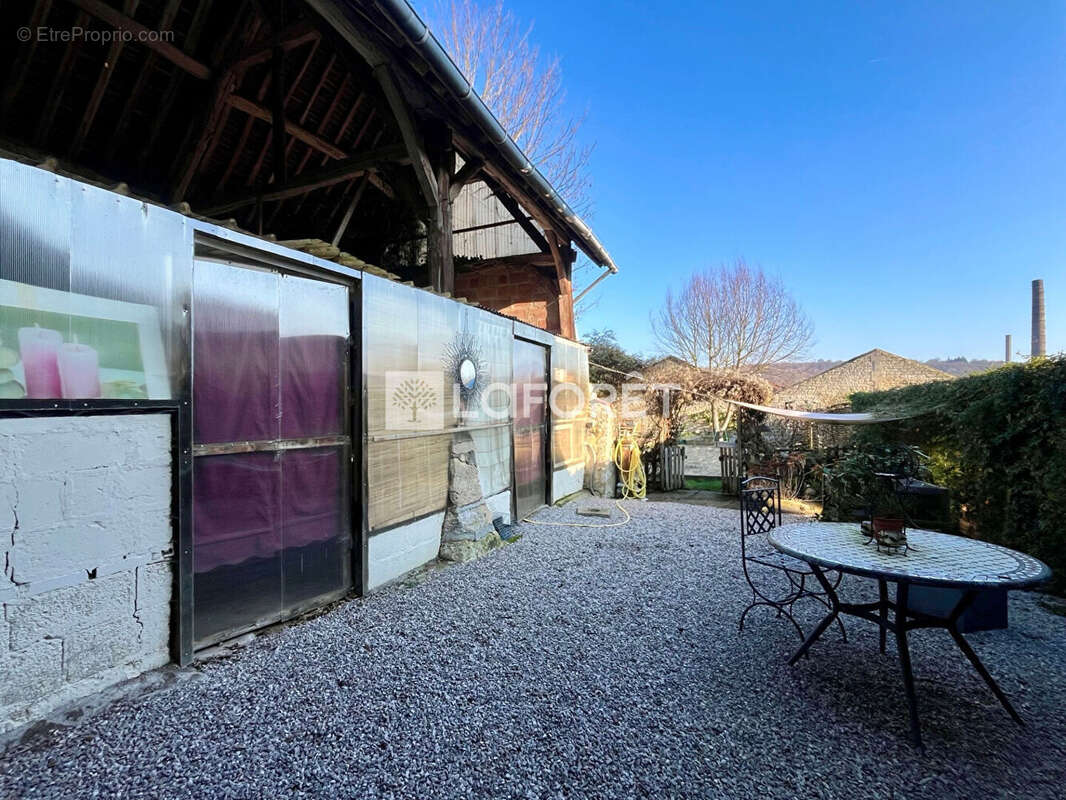 Maison à BALAGNY-SUR-THERAIN