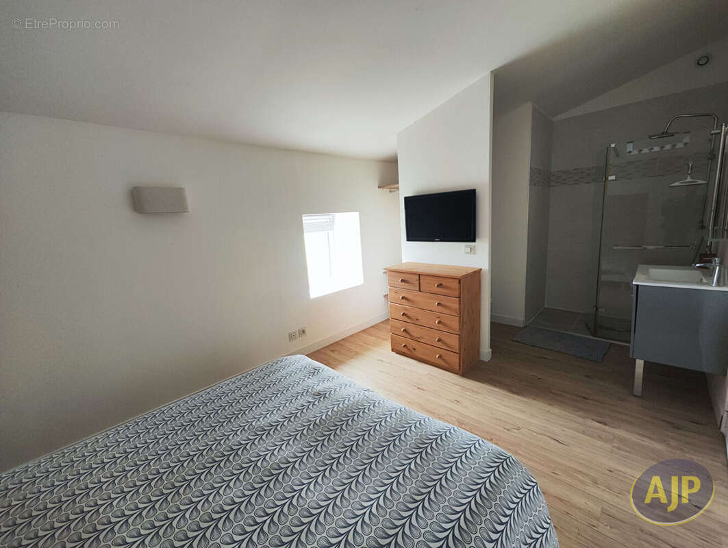 Maison à SAINT-MICHEL-EN-L&#039;HERM