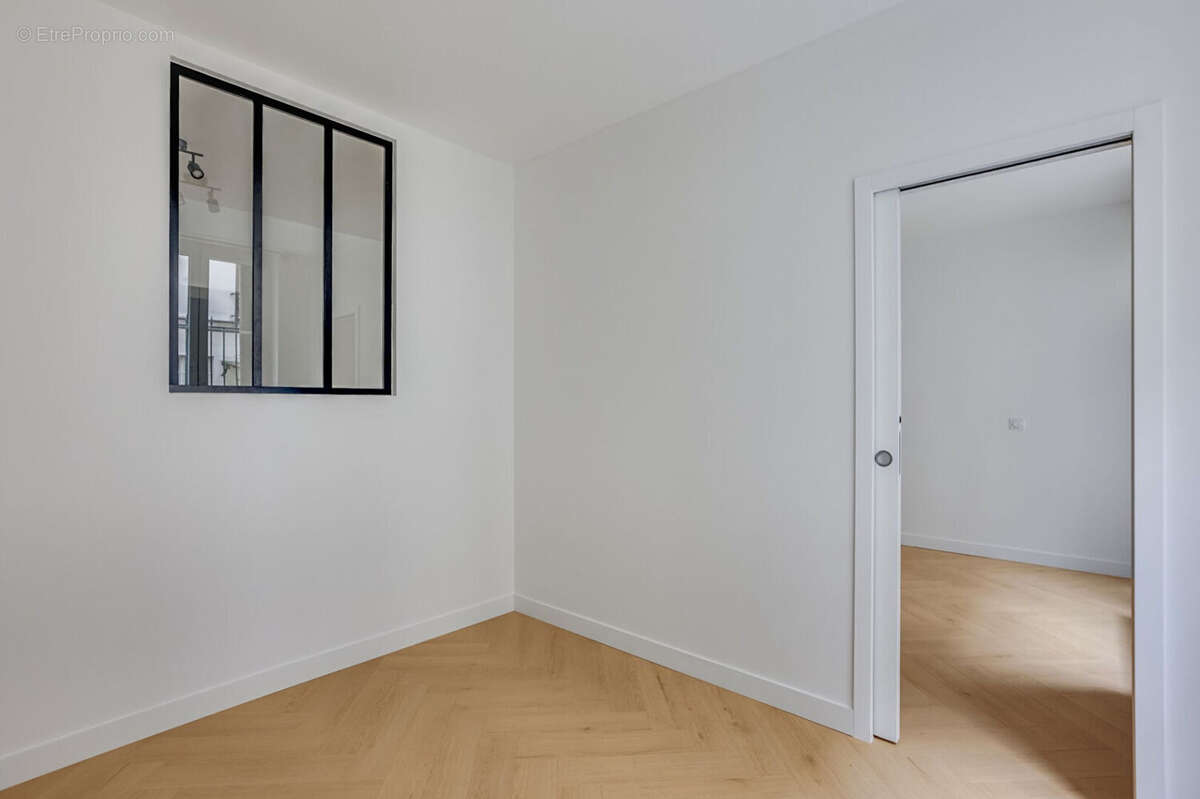 Appartement à PARIS-9E