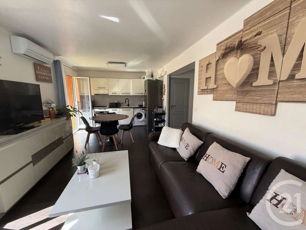 Appartement à ROQUEBRUNE-CAP-MARTIN