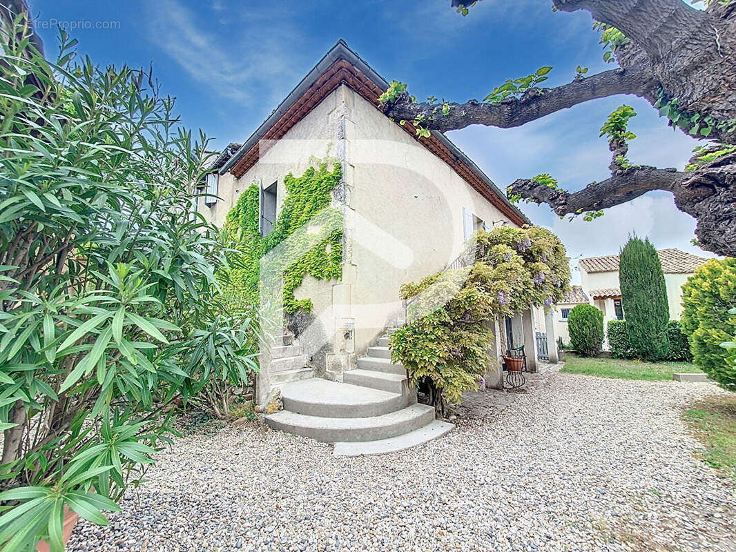 Maison à vendre Malataverne 5 pièce(s) 110 m2 - photo 12