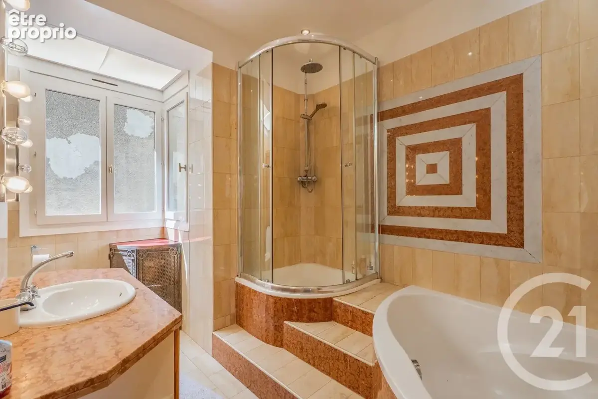 Appartement 3 pièces 59 m² à vendre à Nice (06300) - photo 11