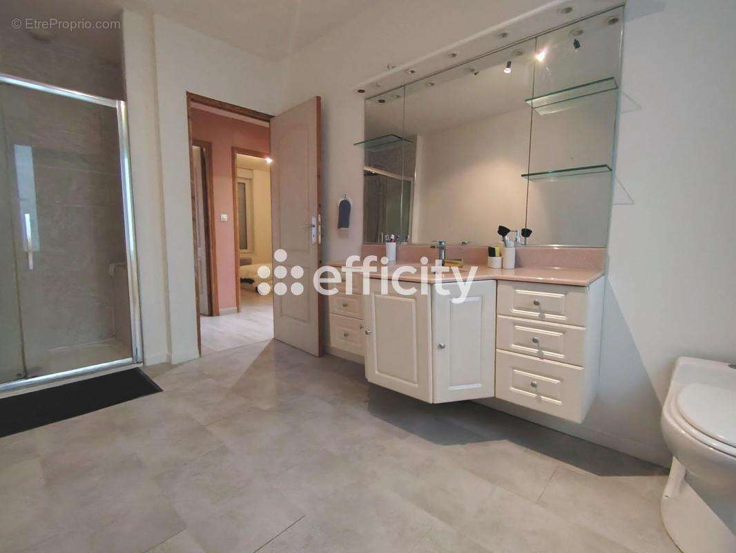Maison 125 m² à Sin-Le-Noble  - photo 6
