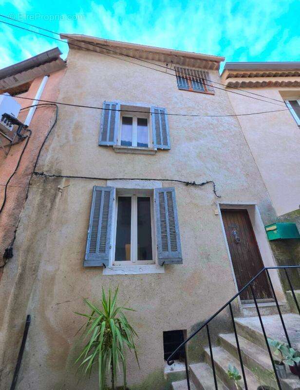 Maison à LE LUC