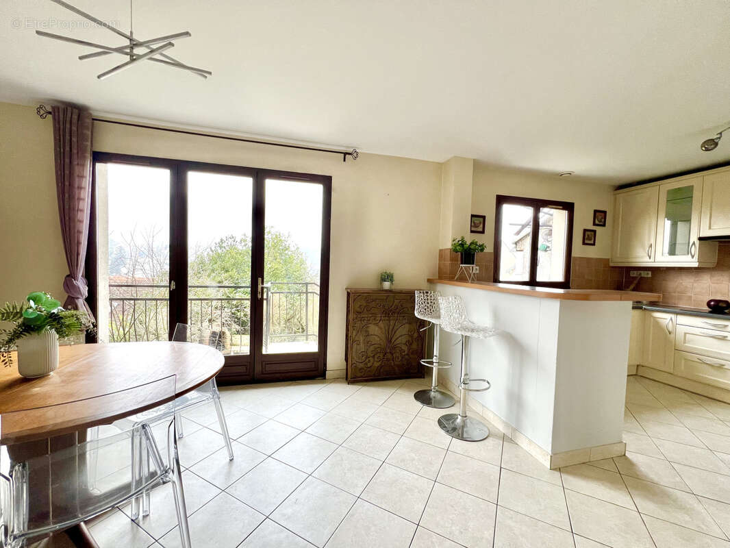 Maison à SACLAY