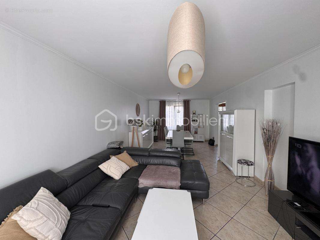Maison familiale 5 chambres potentielles – 96 m² – Garage – Terrain 329 m² - photo 3