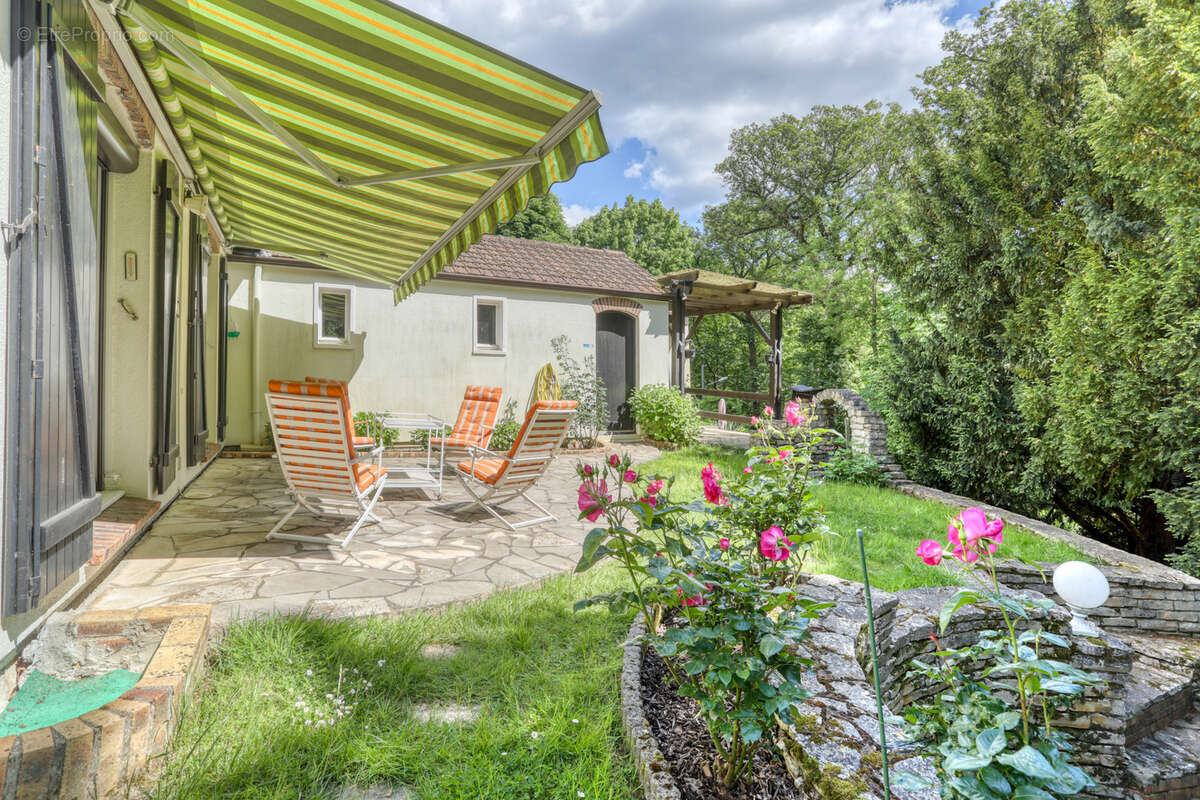 Maison à JOUY-EN-JOSAS