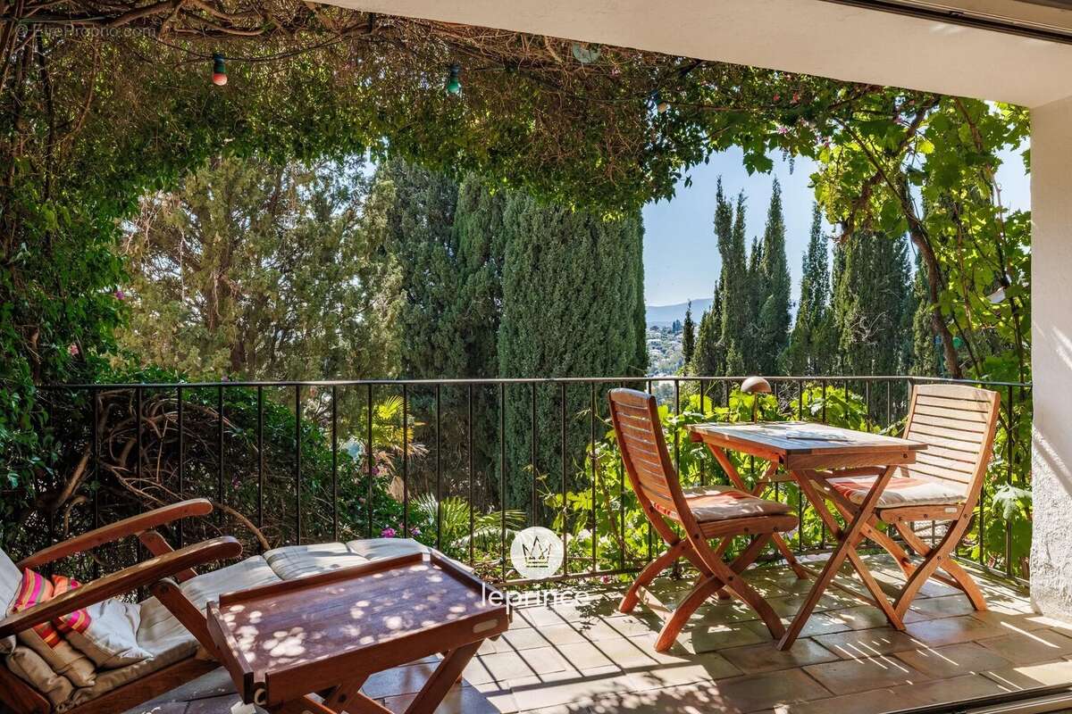 Appartement à CAGNES-SUR-MER