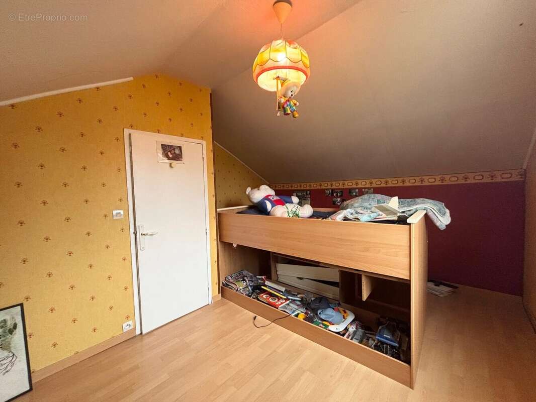 Maison à NOISY-SUR-ECOLE