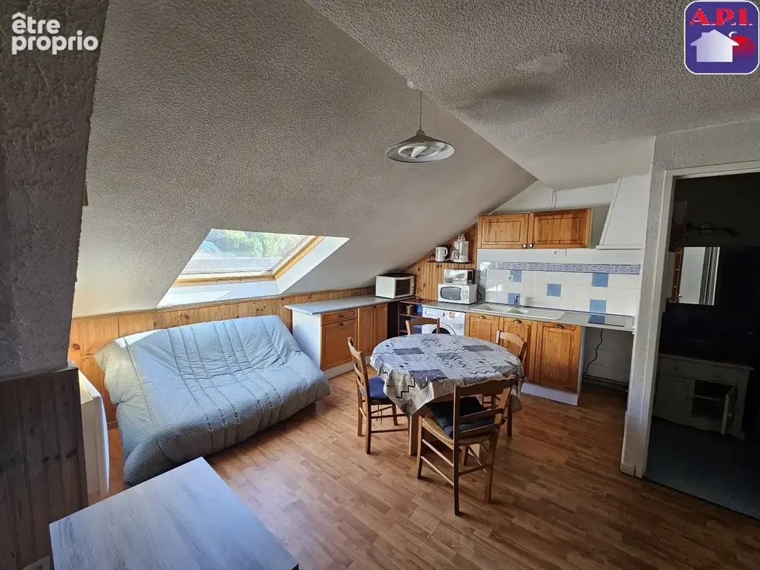 Appartement à AX-LES-THERMES