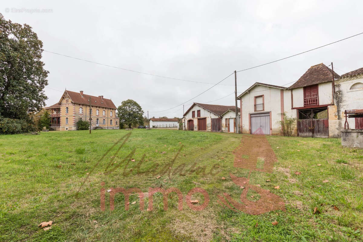 Maison à SAINT-GEIN
