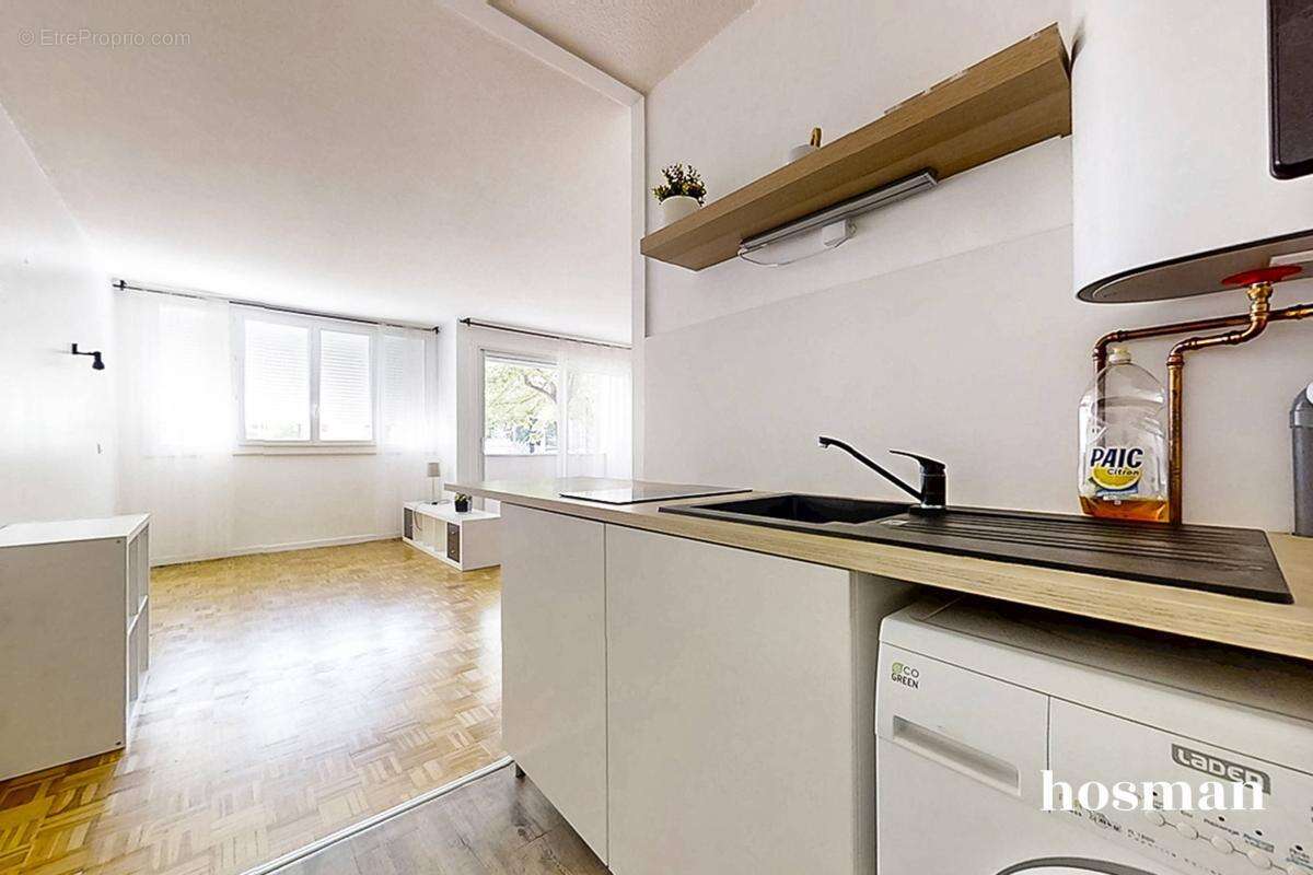 Appartement à LYON-8E