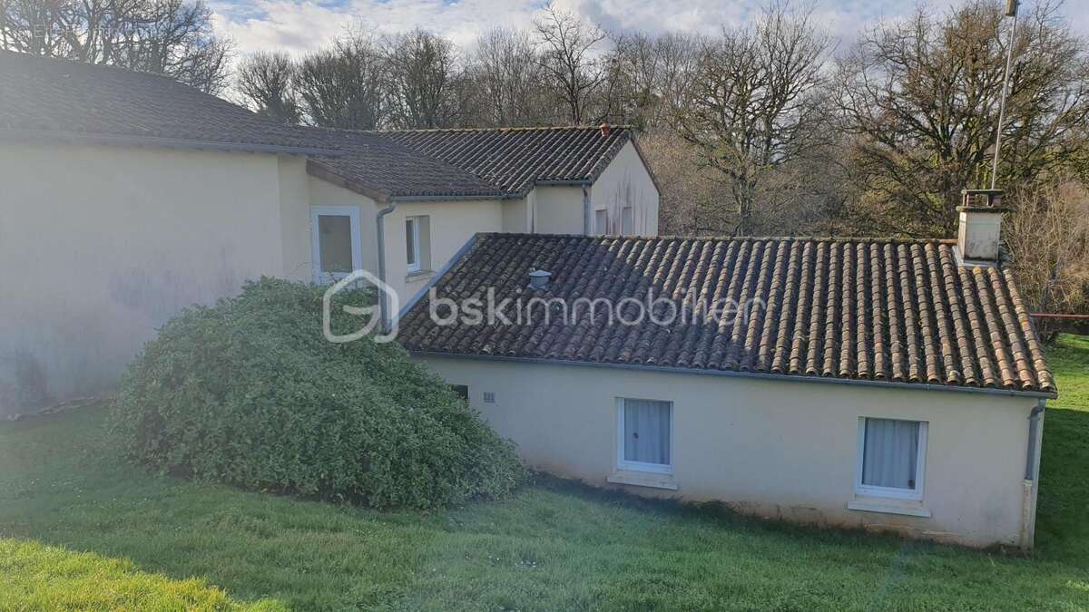 Maison à CEAUX-EN-COUHE