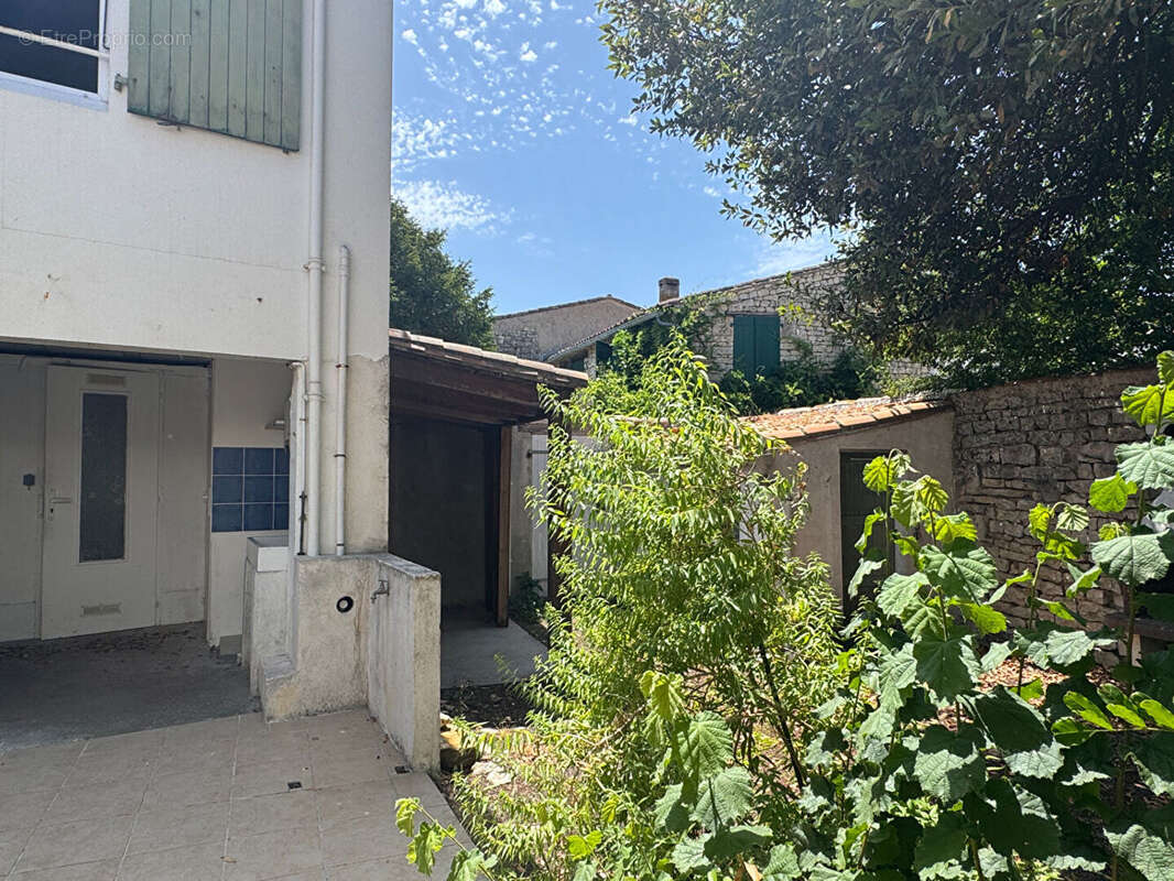 Maison Sainte Marie De Re 2 pièce(s) 60 m2 - photo 2