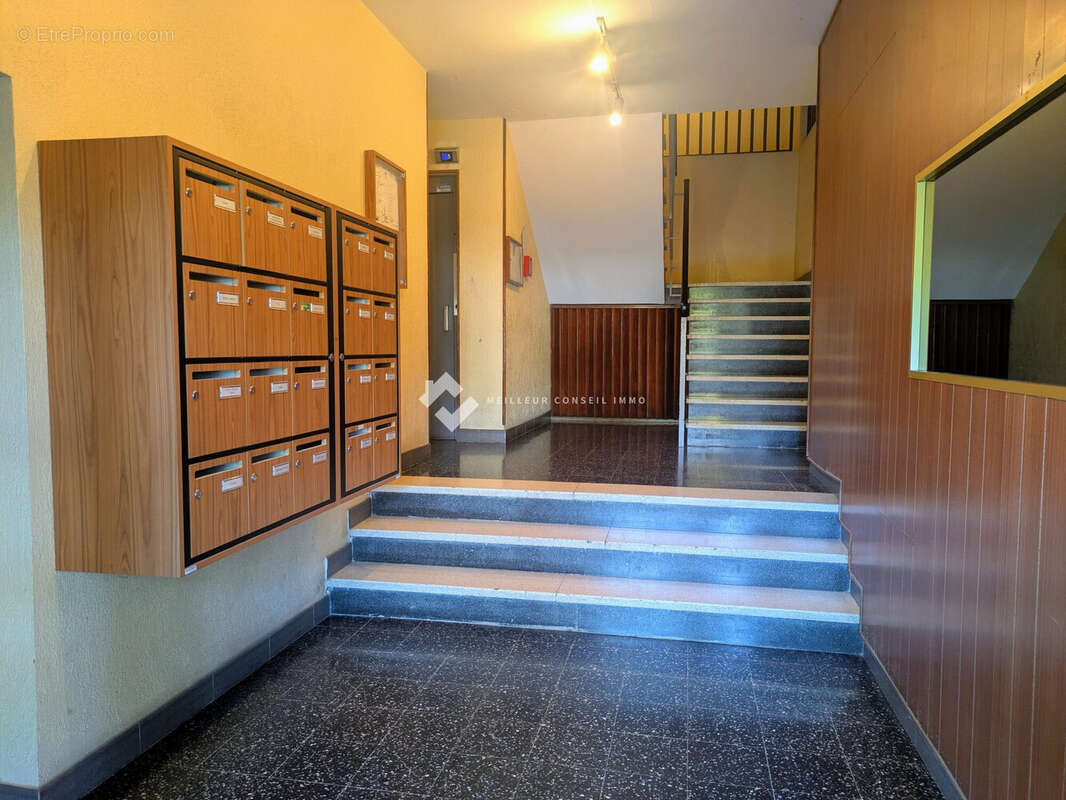 Appartement à MARSEILLE-9E