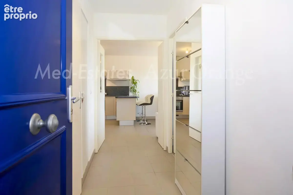 Grimaud village - Appartement T2 avec balcon et vue panoramique - photo 9