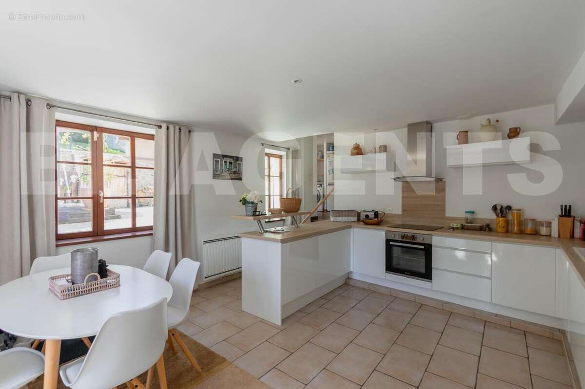 16f58ebd-b4eb-42c9-bca8-ac5aaaa85a34 - Maison à TIGEAUX