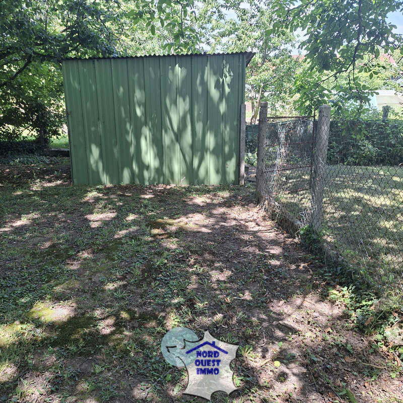 Maison avec grand terrain, dépendance et verger - photo 19