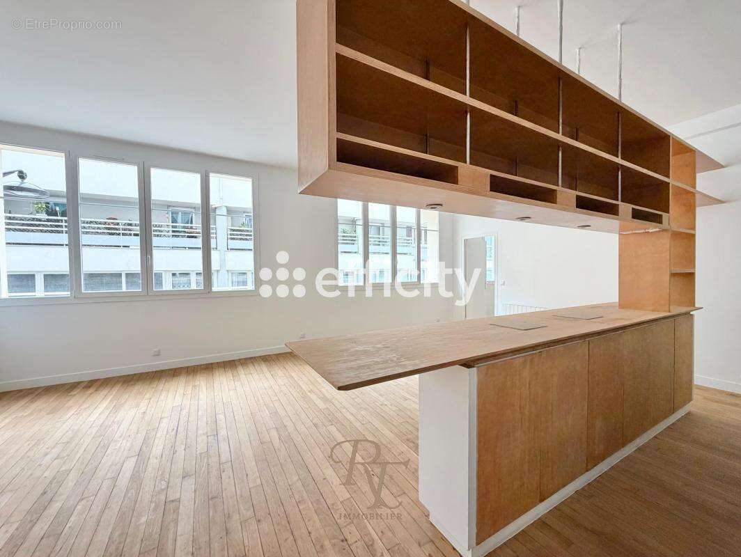 Appartement à PARIS-12E