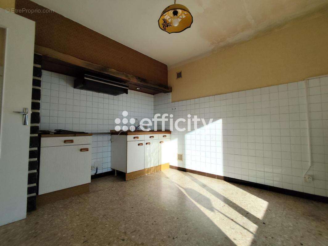 Maison 121 m² à Sablons  - photo 6