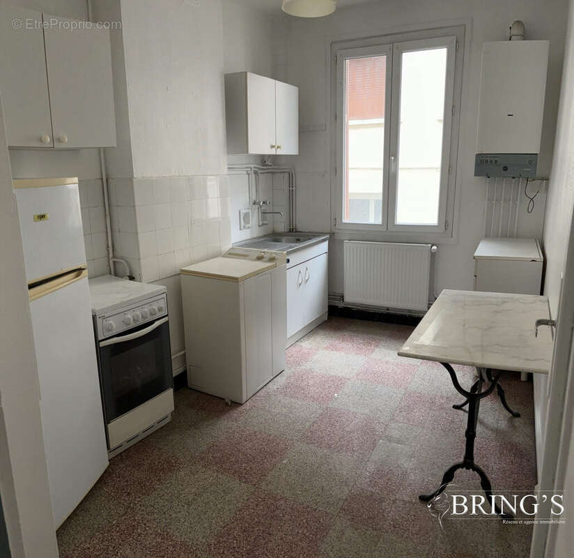 Appartement à SAINT-ETIENNE