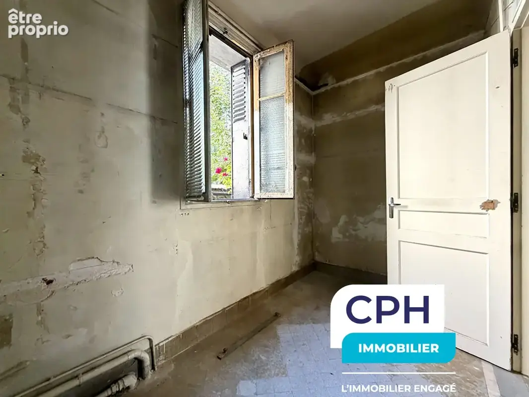Versailles  2 pièces de 41,50 m² avec garage et caves - photo 9