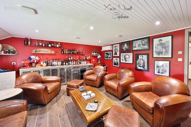 Maison à MONTREVEL-EN-BRESSE