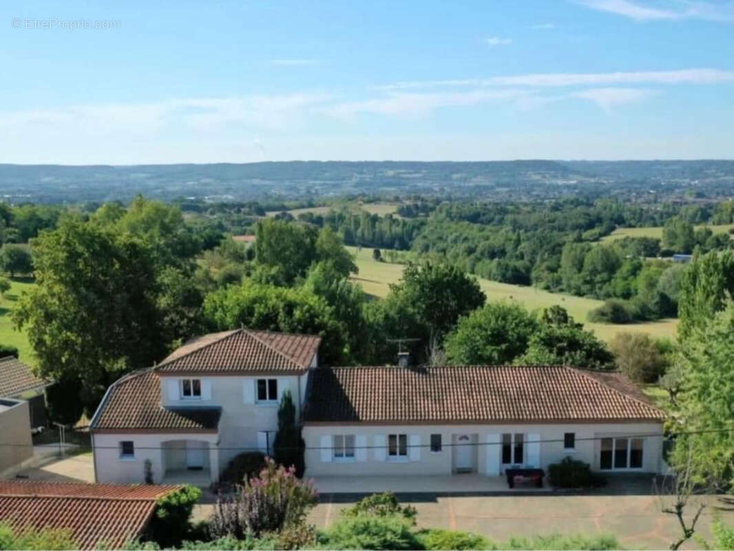Maison à VILLENEUVE-SUR-LOT