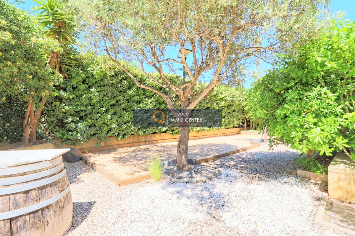 Maison à LA VALETTE-DU-VAR
